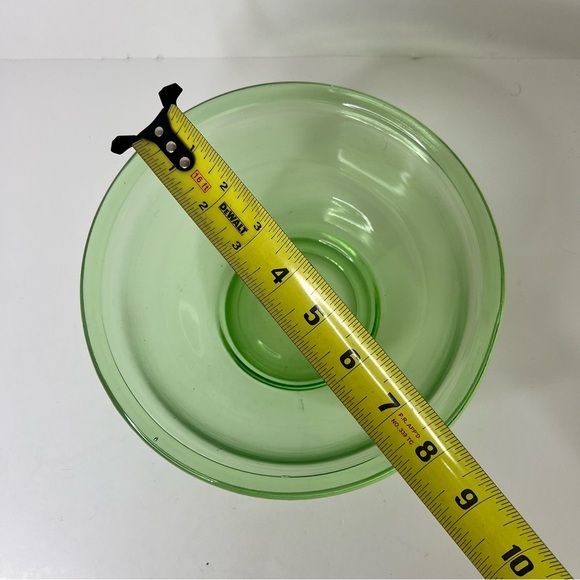 Vintage Uranium Glass Bowl - Picture 4 of 5